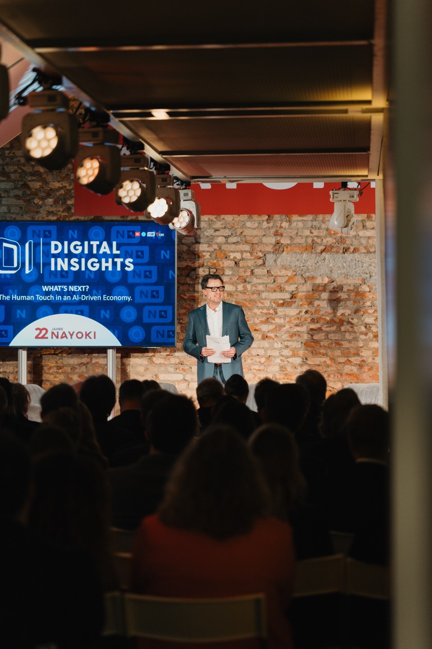 Groß (DIGITAL INSIGHTS 2026_NAYOKI_FOTOS-19)