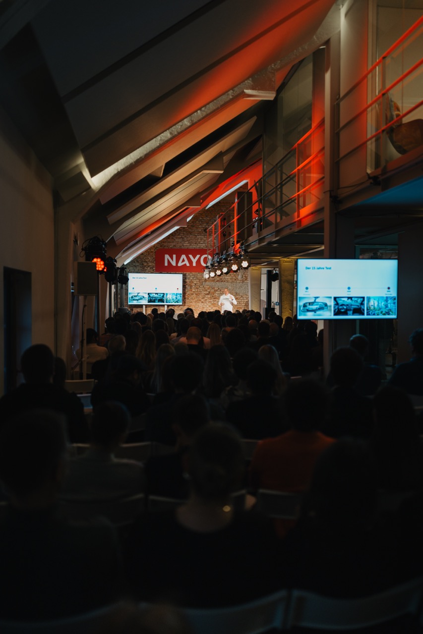 Groß (DIGITAL INSIGHTS 2026_NAYOKI_FOTOS-25)